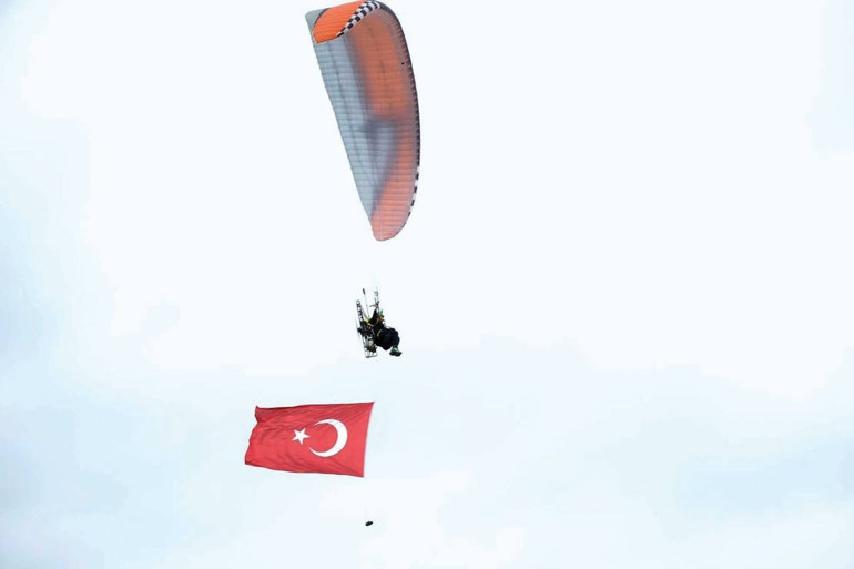 Çanakkale Zaferi’ne görkemli kutlama… 111 yıl sonra aynı gurur aynı ruhla