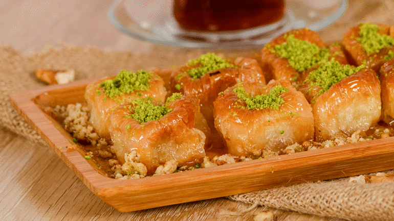 Ramazan Bayramı için birbirinden lezzetli şerbetli tatlı tarifleri