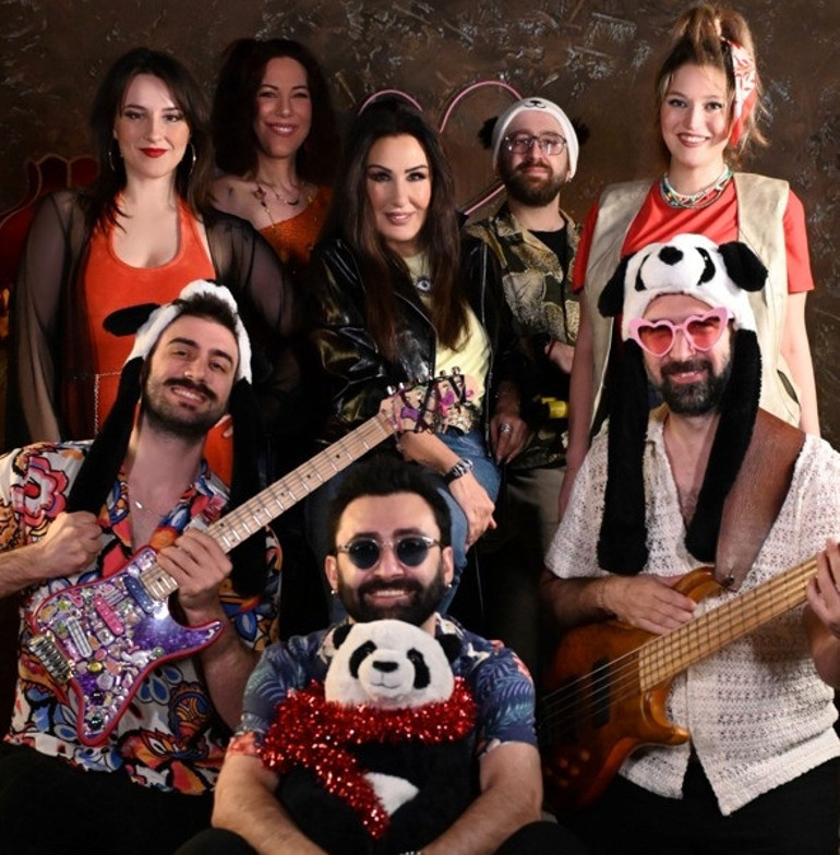 Sürprizler haftası…