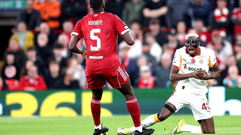 Galatasaraya Osimhen şoku İşte ameliyat olursa sakatlık süresi