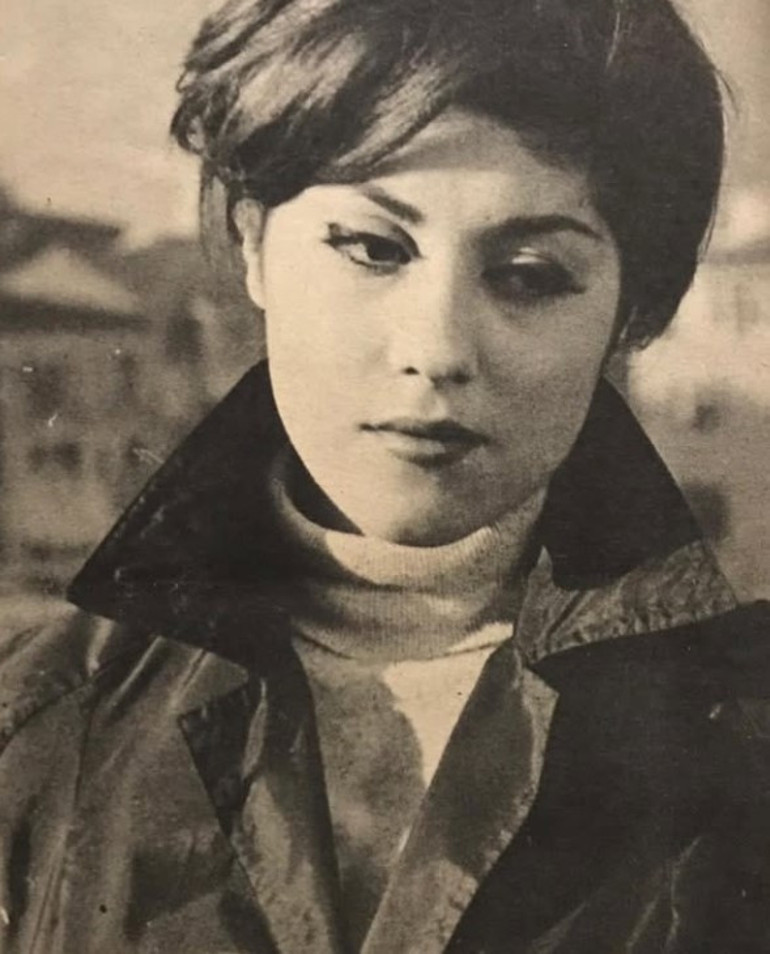  Aşk-ı Memnuda kendi kıyafetlerimi giydim