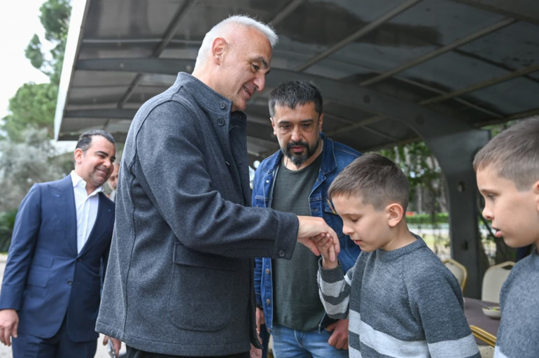 Belek’te geleneksel bayram buluşması Taksicilerle kritik başlıklar ele alındı