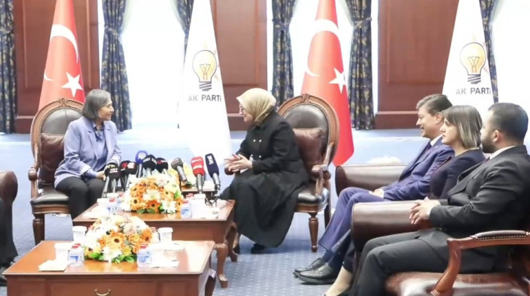 DEM Partiden AK Partiye bayram ziyareti