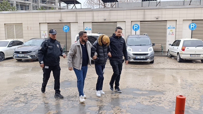 Camide çıplak çekim skandalı Adliyeye sevk edildi, saçları dikkat çekti