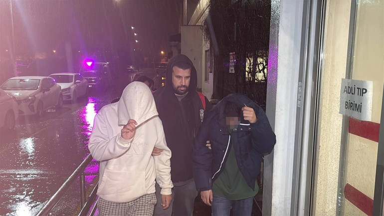  1 çocuk öldü, 2 kişi yaralandı, 5 çocuk tutuklandı