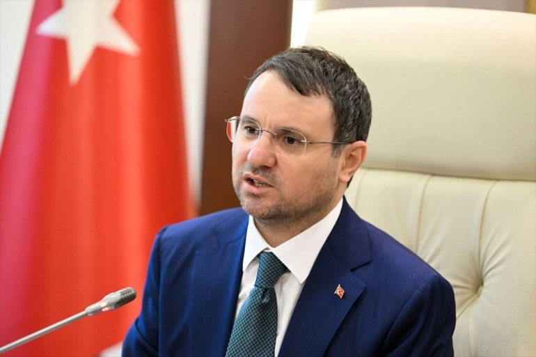 Son dakika: Fatihte iki bina çöktü: Enkazda mahsur kalan 10 kişi kurtarıldı, 1 kişi hayatını kaybetti