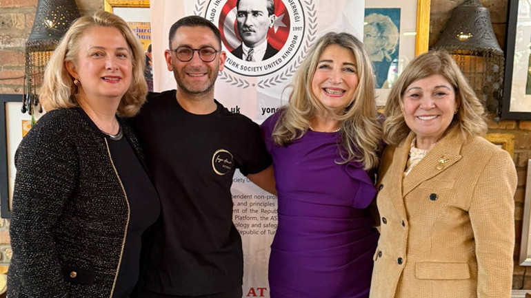 Londra’da İngiltere ADDden Çanakkale anması ve bayram buluşması