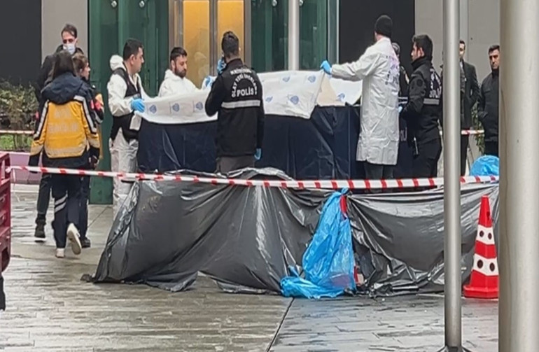 Son dakika... Ünlü yapımcı Erol Köse hayatını kaybetti