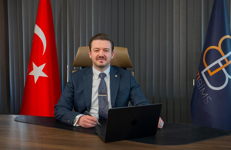 Sektörün kural koyucu firmaları arasındayız