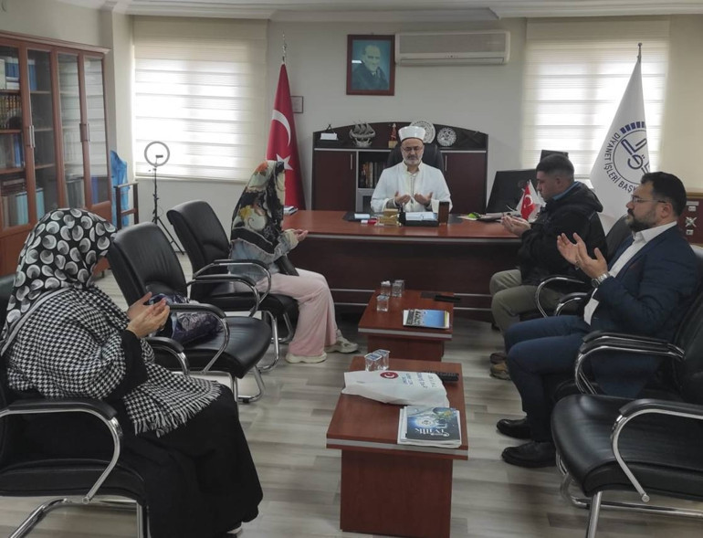 Rus genç kadın Müslüman oldu, ismini değiştirdi