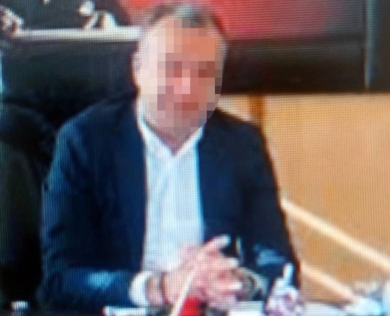  Rezilliğe öğrencileri de alet etmiş | Okuldaki skandala ay 22 gün hapis cezası