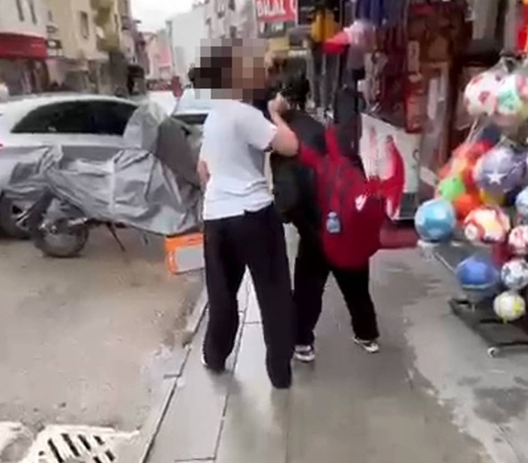  Benim olana göz dikersen gözlerini oyarım