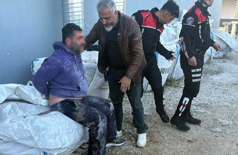 Maaşını alamadığını iddia eden işçi dükkanı ateşe verdi