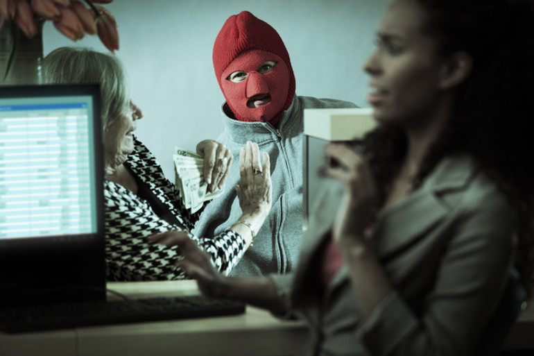 100 milyon euro buhar oldu Avrupa’nın en büyük banka soygununun perde arkası… İki gün boyunca fark edilmediler