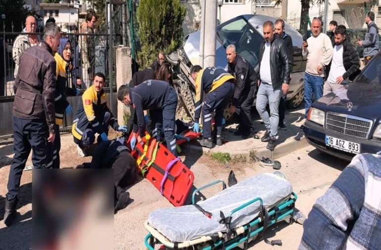 El freni çekilmeyen otomobilin çarptığı Öykü’nün ardından dedesi de kurtarılamadı