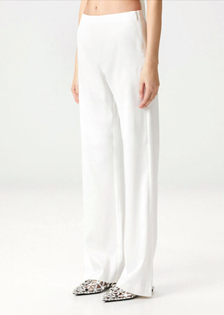 Mesele güçlü görünmek değil güçlü olmak