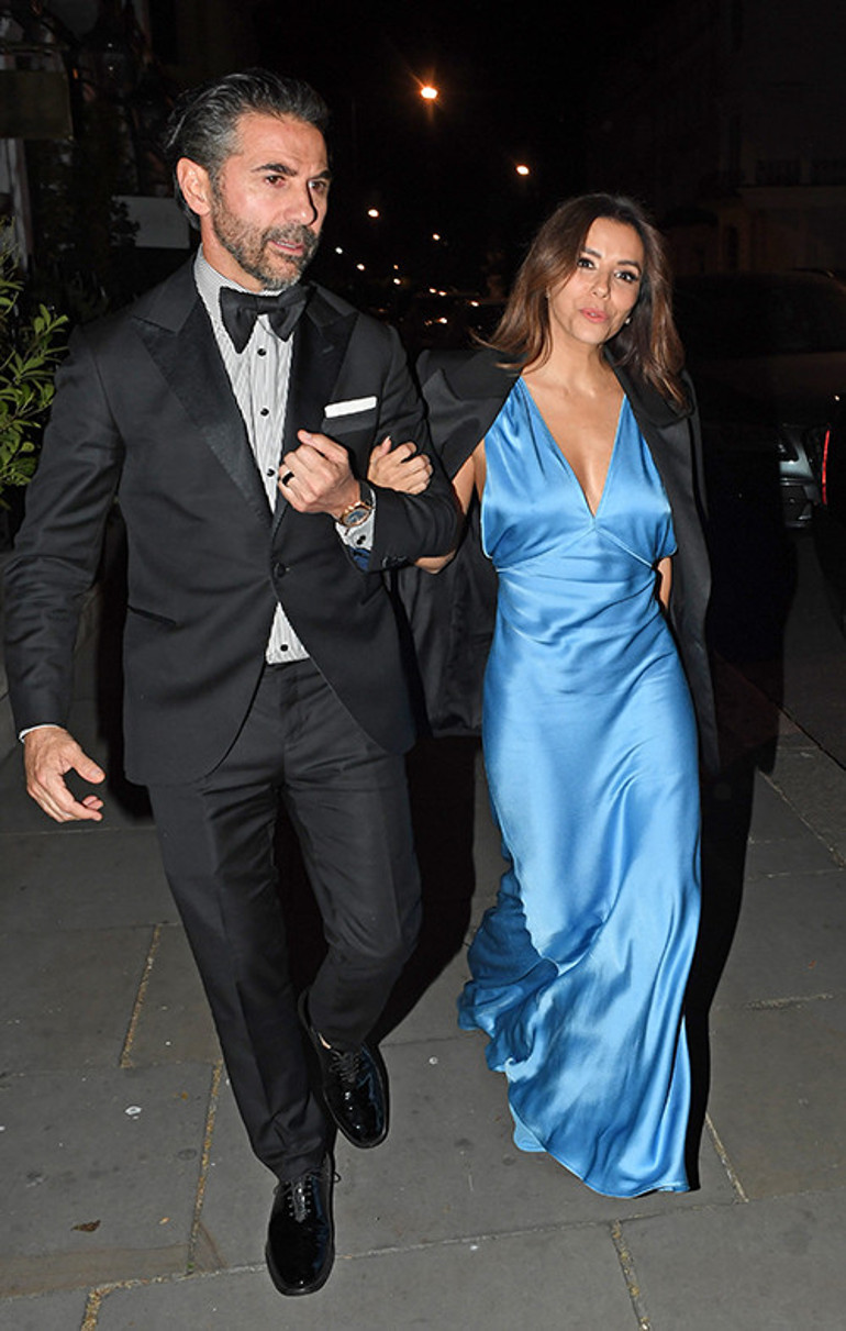 Yeni bir yere taşınmak duygularını da coşturdu... Sanki 13 yıl değil 13 dakika önce aşık olmuşlar gibi