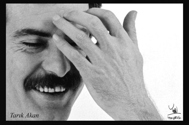 İsa Çelik o ünlü fotoğrafın hikâyesini anlattı… Âşık Veysel’i tek kare çektim çok sevildi