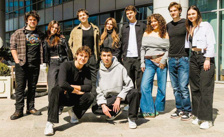 Kanal Dnin yaz dizisi... ‘Daha On Yedi’