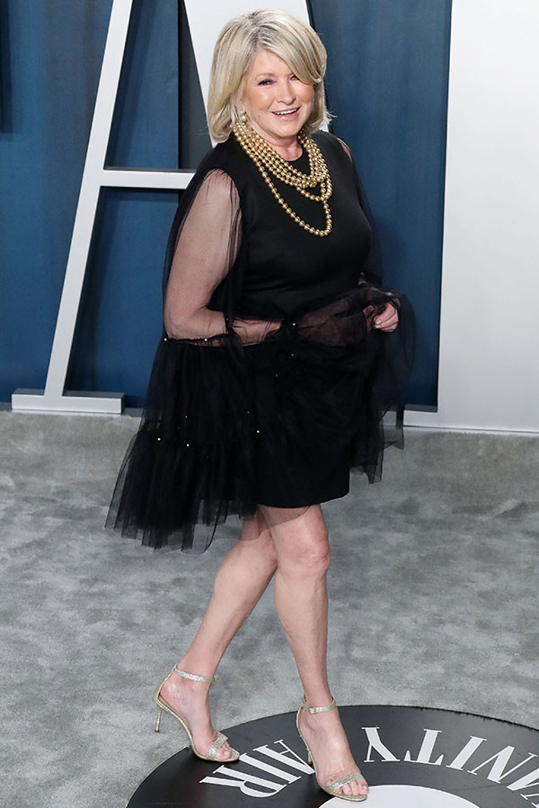 Sıfırdan başlayıp milyarder olmayı başarmıştı… 84 yaşındaki ünlü sunucu uçağı ve yatı olan sevgili arıyor…