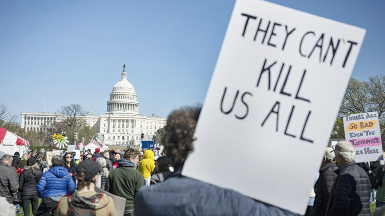 Milyonlar sokağa döküldü Meydanlarda ‘Savaş bitsin’ çığlığı