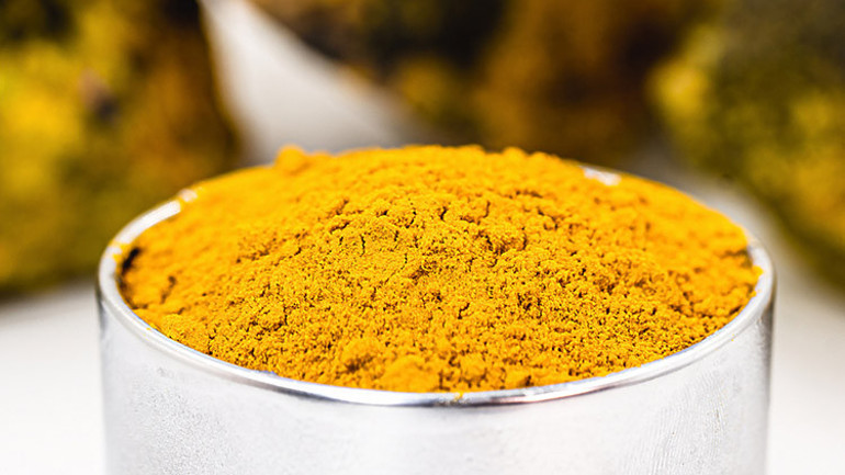  Trump gözünü İran uranyumuna dikti