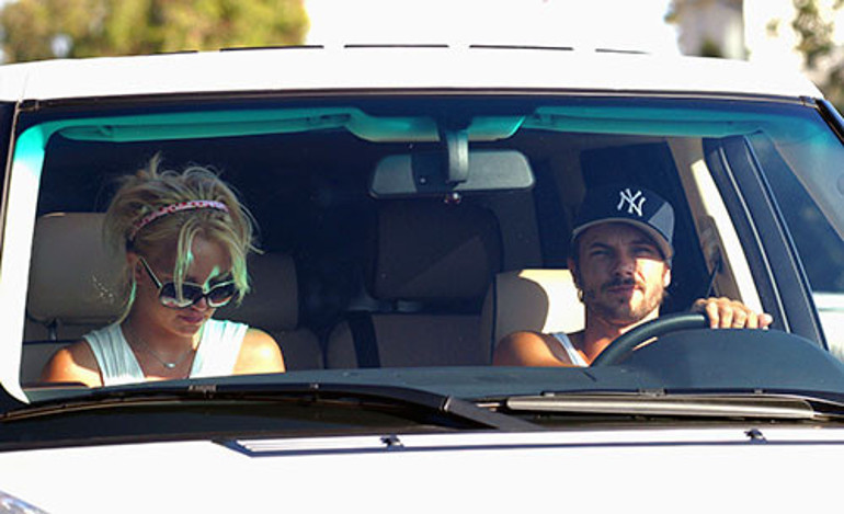  İkisi de boyunu geçmiş