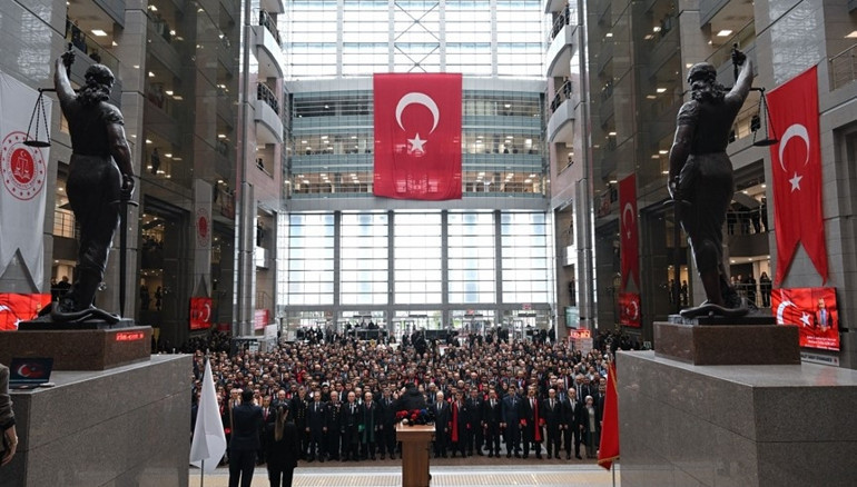  O kurşunlar adalete, hukuka sıkılmıştır