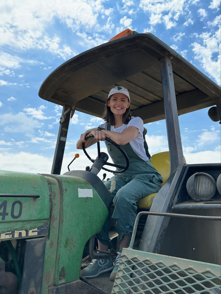 En sonunda annesini de meşhur etti… Mutluluktan havalara uçuyor… ‘Benim olduğum bölümler çok izleniyor kızım’