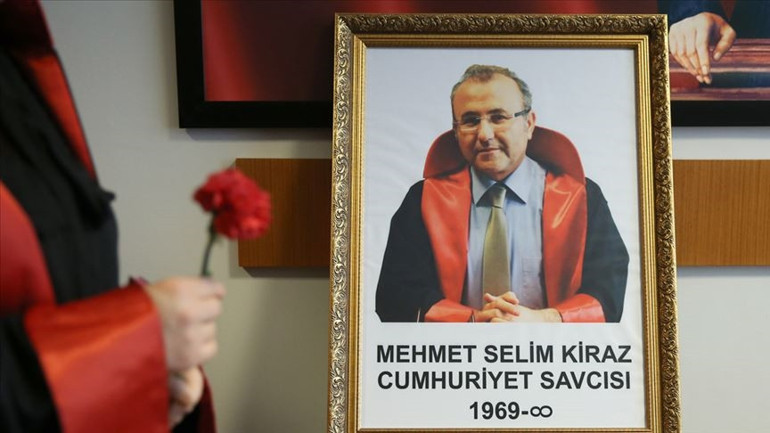 Cumhurbaşkanı Erdoğandan şehit Savcı Mehmet Selim Kiraz için anma mesajı