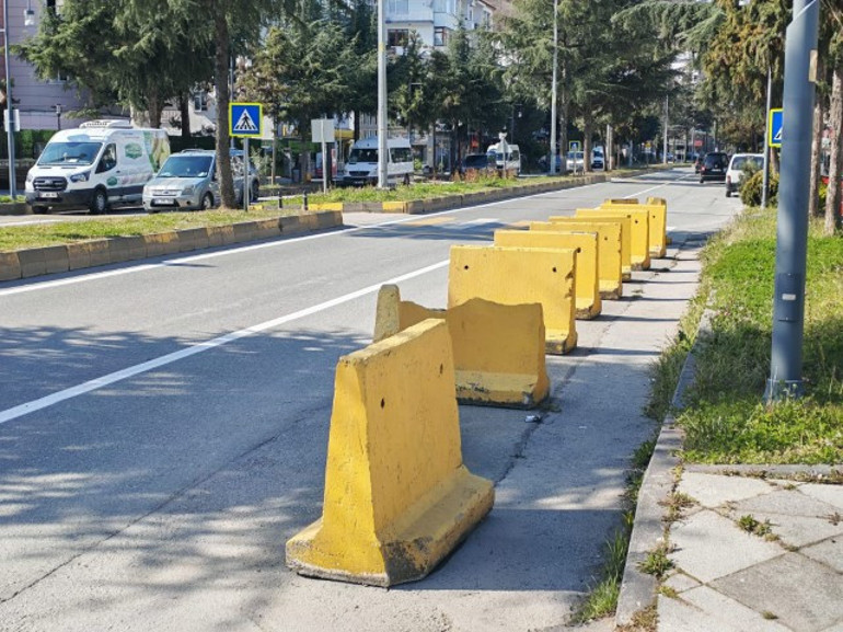 15 Temmuz gecesinden beri burada duruyor Olumsuz çağrışım yapması vatandaşları rahatsız ediyor