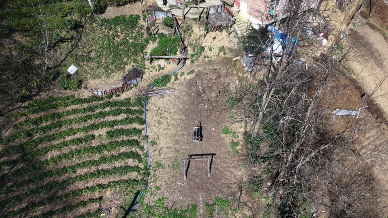 İpe bağlı hayat 20 yıldır çelik telli teleferikle evine ulaşıyor... Korkuyorum ama ne yapayım