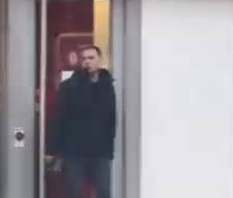 İşten çıkarılan güvenlik görevlisi bankada dehşet saçmıştı Beşiktaştaki korku dolu anlar kamerada