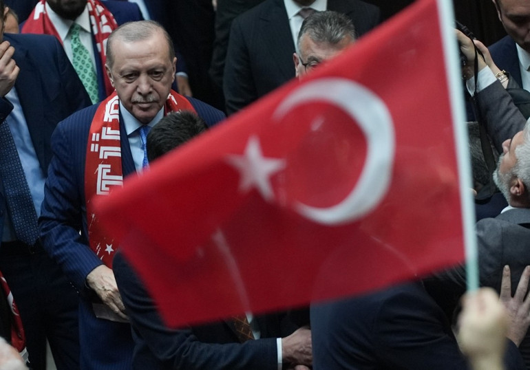 Belediyeleri arpalığa çevirdiler| Cumhurbaşkanı Erdoğan: Muhalefetin üslubu zıvanadan çıktı Hokkabazlığı siyaset diye yutturamazsınız