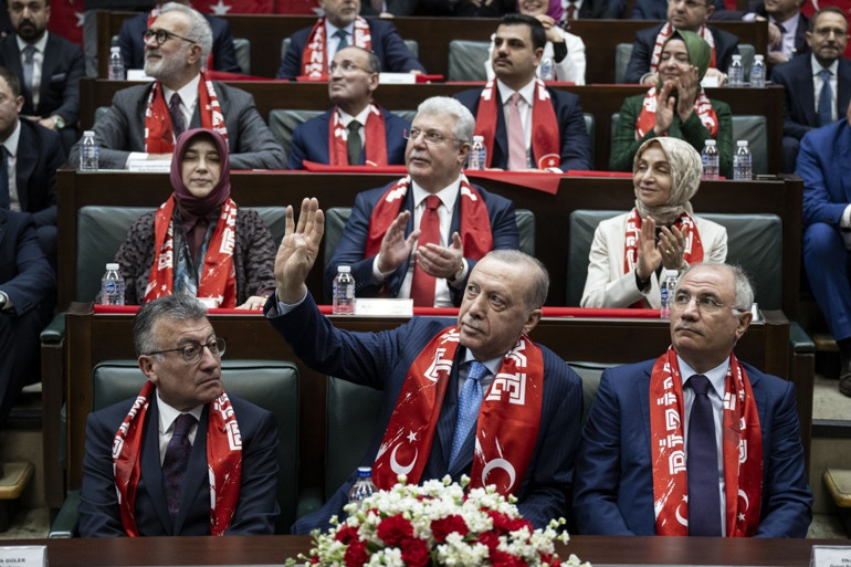 Belediyeleri arpalığa çevirdiler| Cumhurbaşkanı Erdoğan: Muhalefetin üslubu zıvanadan çıktı Hokkabazlığı siyaset diye yutturamazsınız