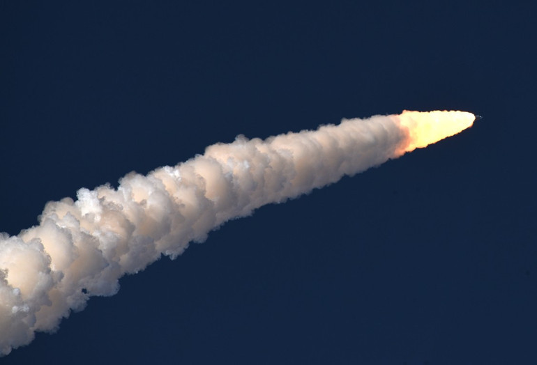 NASA, Artemis II görevi kapsamında Orion uzay aracını Aya fırlattı