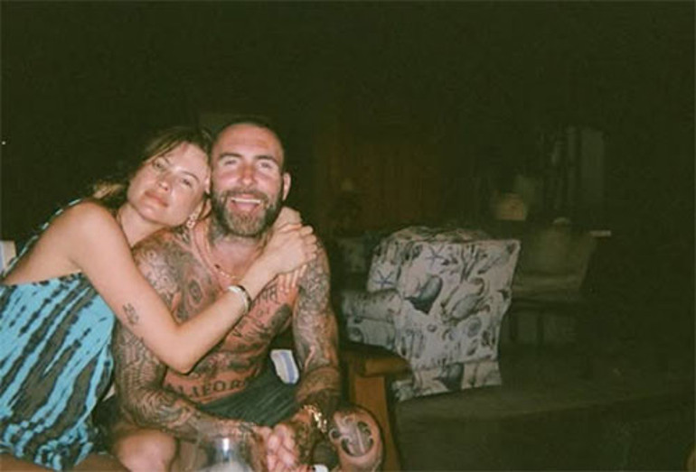  Sadakatsiz kocasının telefonunu her gün denetliyor...