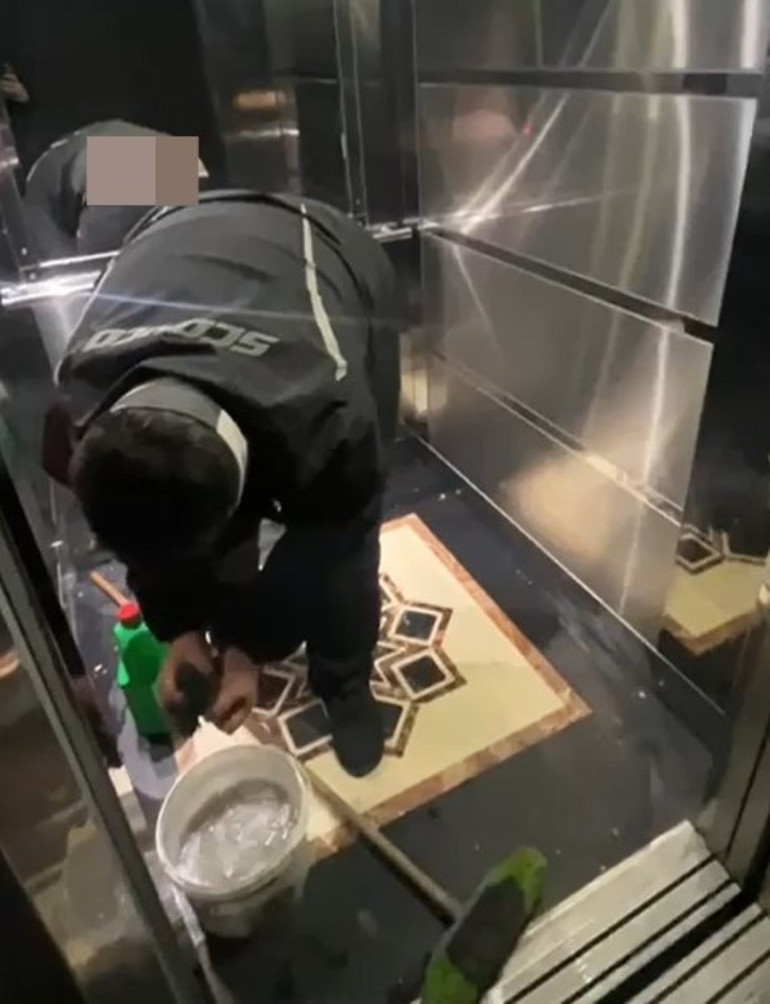  Yakalandıktan sonra asansörü temizlettiler