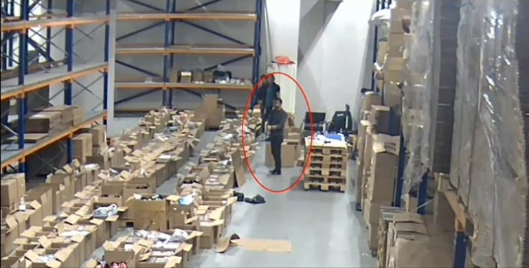  İstanbul Havalimanından çıkarıp piyasaya sürüyorlardı