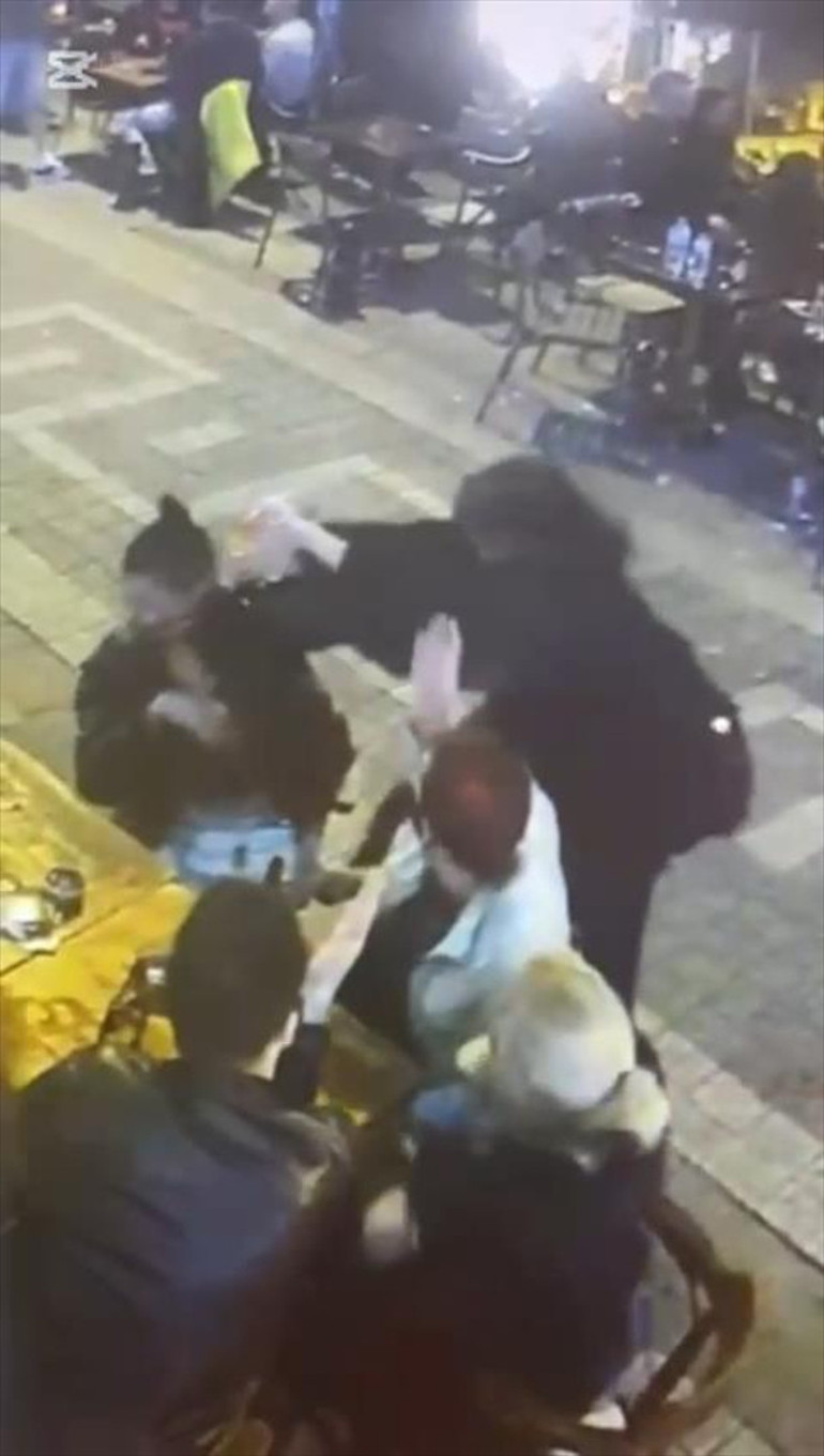  Saçlarını yakma isteği doğdu