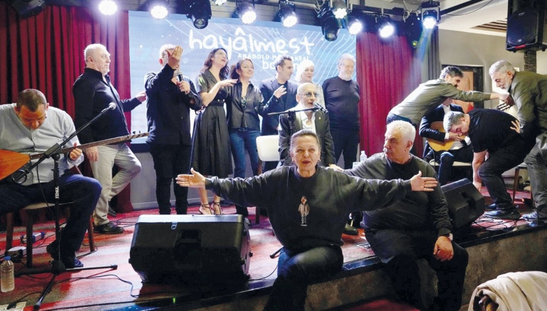 Soner Olguna moral gecesi