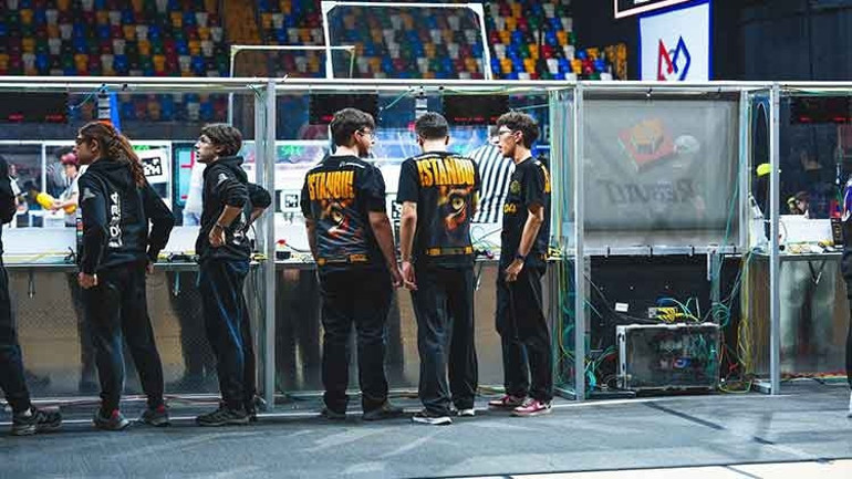 Demirören Robotics dünya sahnesine çıkıyor: Houston bileti geldi