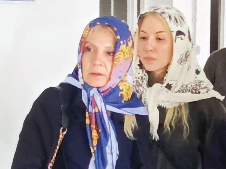 Mehmet Ali Erbilin annesi İzmir’de toprağa verildi