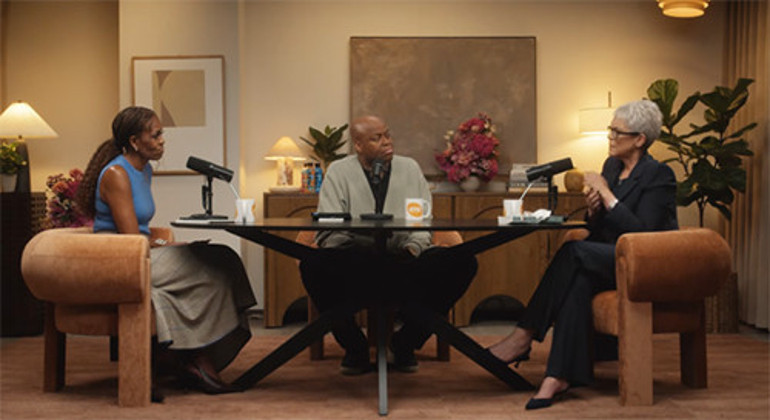  Estetik yaptırmak sahtekarlık... Kendisi de denedi, faydasını görmedi