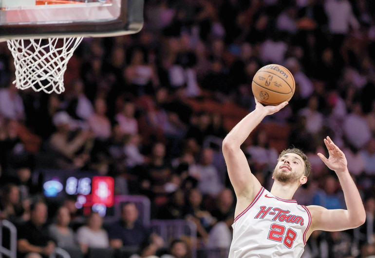 Aileden menajer olur mu