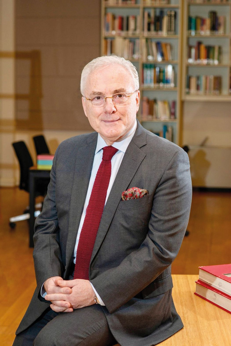 ‘Cami Kapısında’ İstanbul’da da sergilenmişti