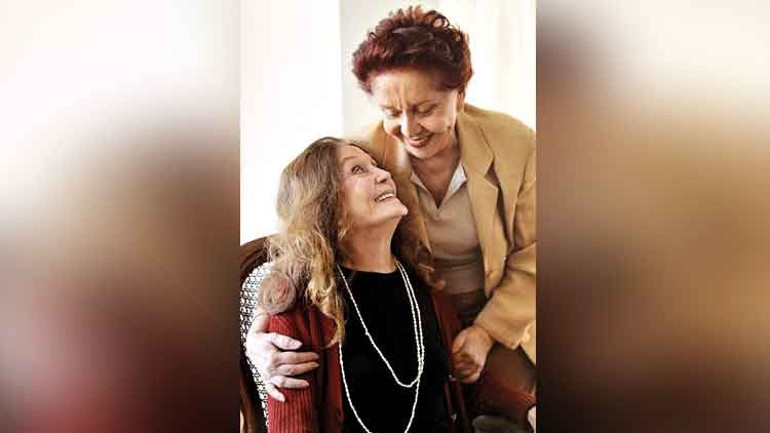 Eleştirmen-yazar Emeritus Profesör Dikmen Gürün: Tiyatronun altın çağı 60’lardı