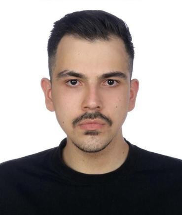 Beşiktaşta feci kaza... Otomobil motosiklete çarptı, 2 genç hayatını kaybetti