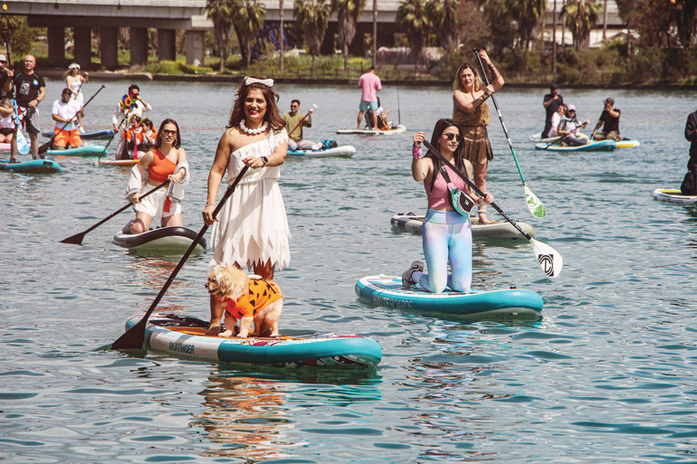 Rio değil Adana... Portakal Çiçeği coşkusu kenti turuncuya bürüdü