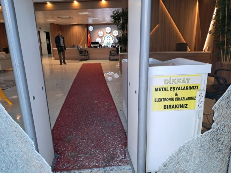 Belediye binasına ateş açan şahıs gözaltına alındı